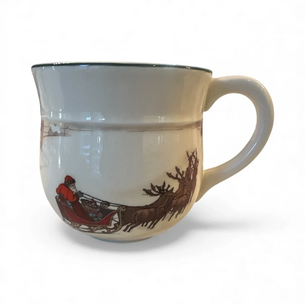 VTG Hallmark Santa Sleigh  JUMBO Mug 16 oz Reindeers Holiday Scene Village